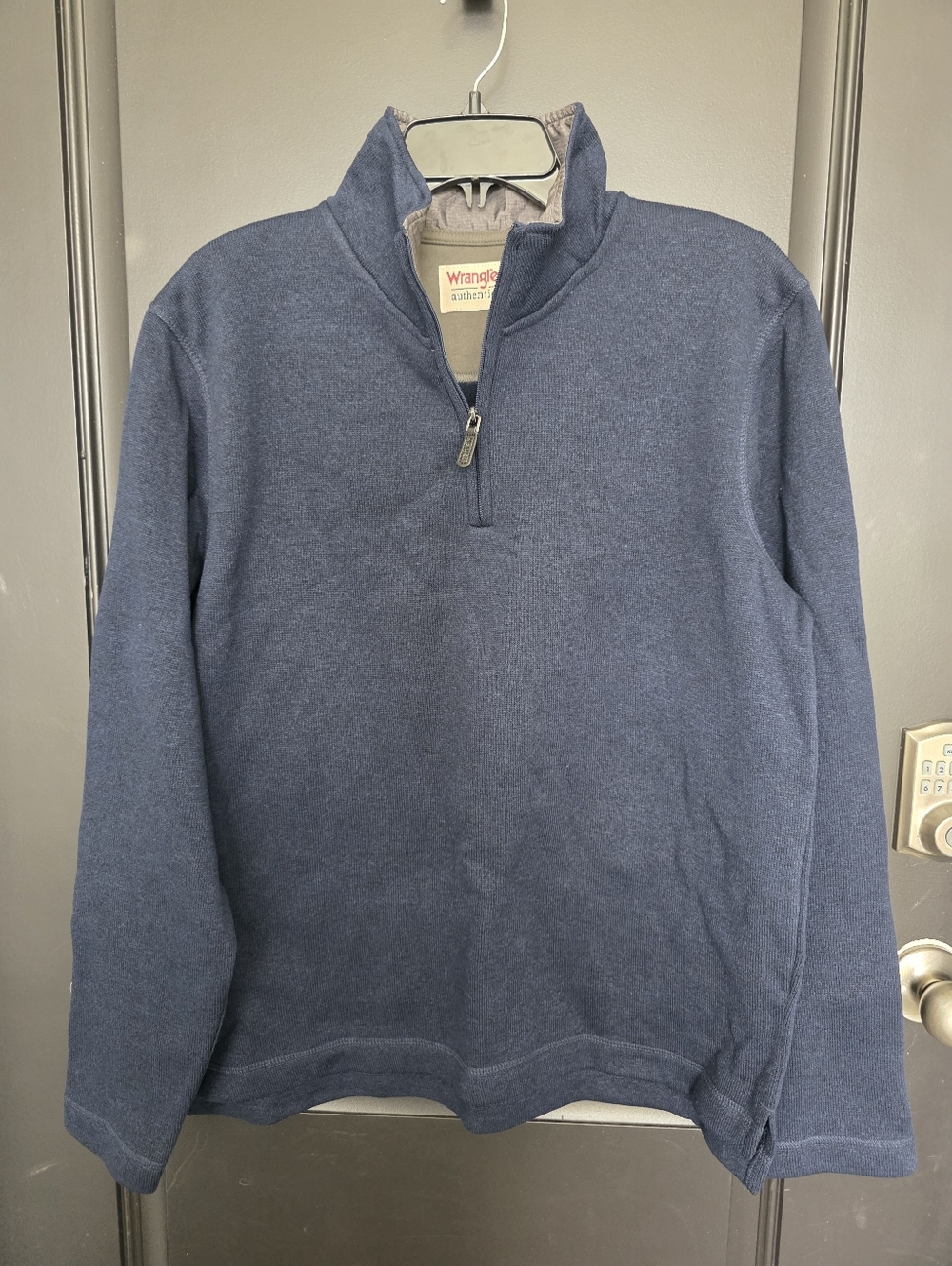Wrangler 1/4 Zip Pullover Men’s Sz M Blue Fleece Sweatshirt Henley Casual NWT - Picture 4 of 10